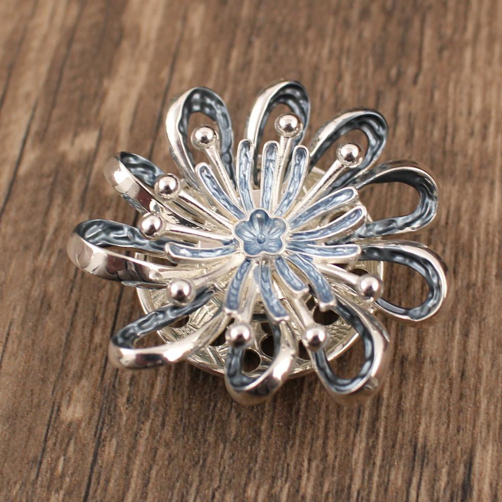 

Новая цветная масляная живопись другая сторона цветок магнитная брошь, геометрическая полая женская банкетная изысканная брошь magnetic attraction