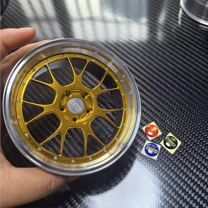 Metal Mini Road Wheel Rim, RAYs Aluminum Alloy Forged Refitting Wheel Model Modified Ornaments Desktop Display