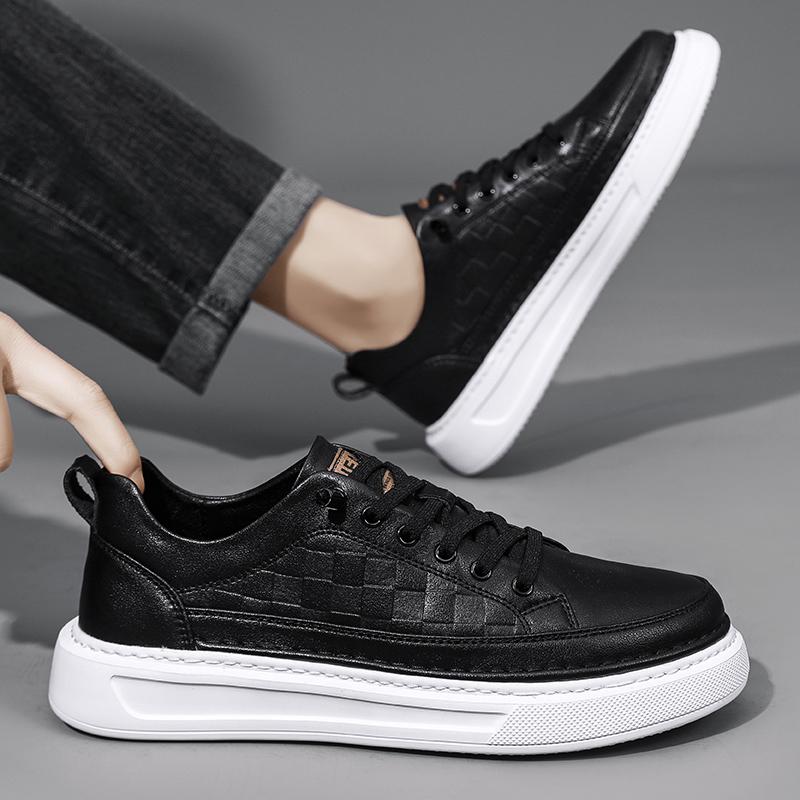 Fashion 2025 Spring Autumn Men Casual Platform Shoes Men luxury Loafers White Soft Leather Outdoor Driving Tennis Running Man Sneakers