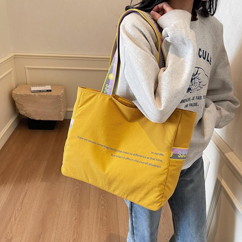 Simple Tote Bag Women's Fashion Portable Shopping Bag Large Capacity Student Class Shoulder Bag