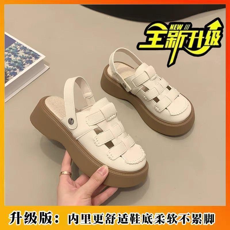 

Новые туфли с завышенной подошвой и отверстием для головы 2024 года в корейском стиле, повседневные сандалии с круглой головкой и одной педалью, нескользящие сандалии 40