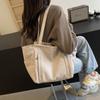 New large-capacity versatile handbag 2025 spring and summer popular lightweight shoulder bag simple tote hand carry big bag women