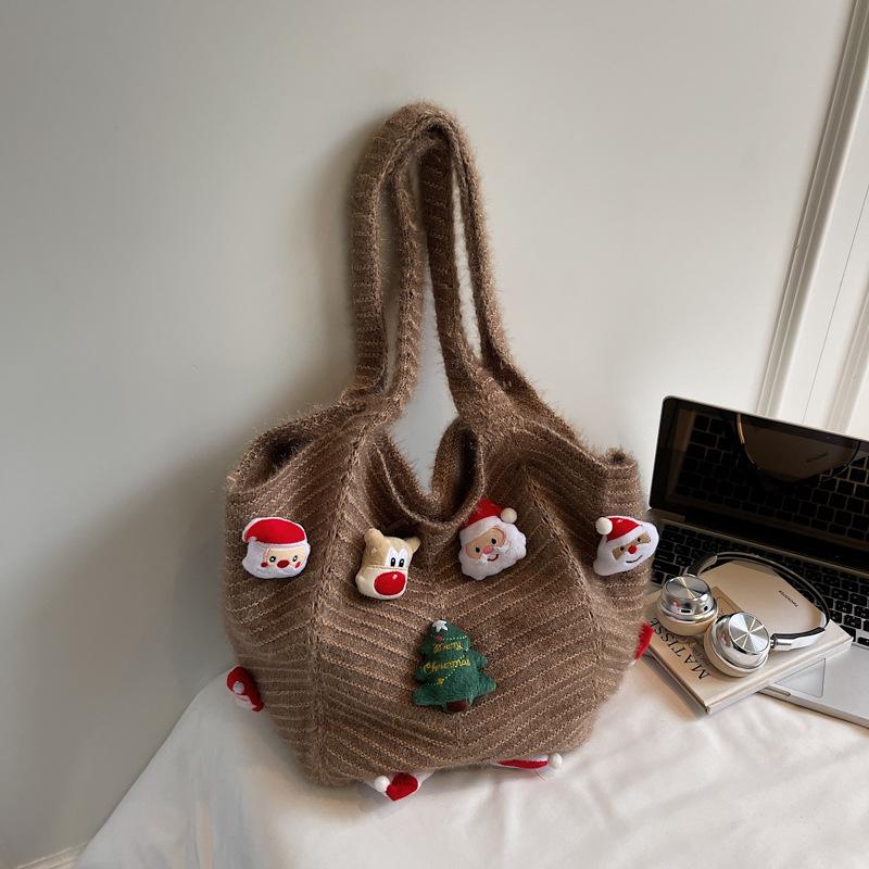 Casual Large-capacity Hollowed-out Bag, Laid-back Single-shoulder Bag, Vacation Beach Bag, Women's Bag