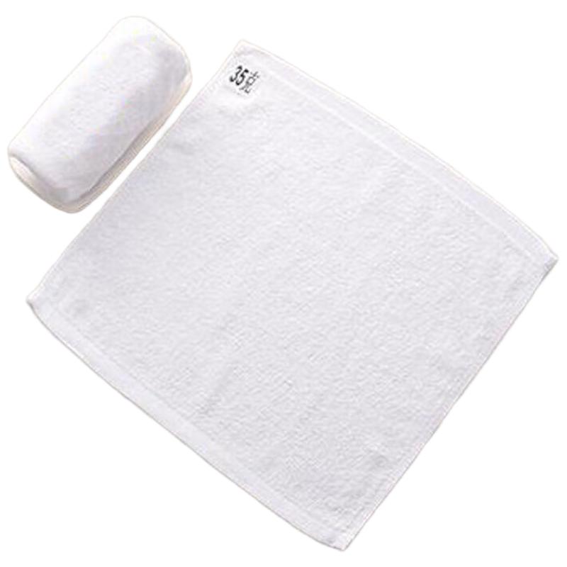 Одноразовые белые бумажные салфетки для ужина