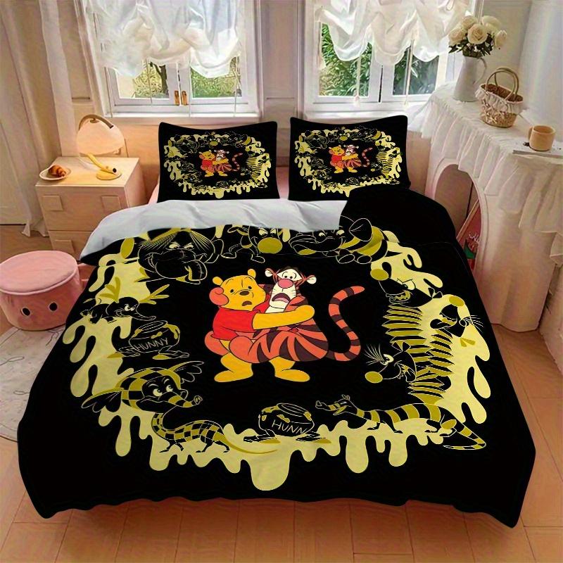 3pcs Scared Winnie and Tigger Disney Printed Quilt Set - Includes 1 Quilt Cover and 2 Pillowcases, Machine Washable - Suitable for All Seasons.B0