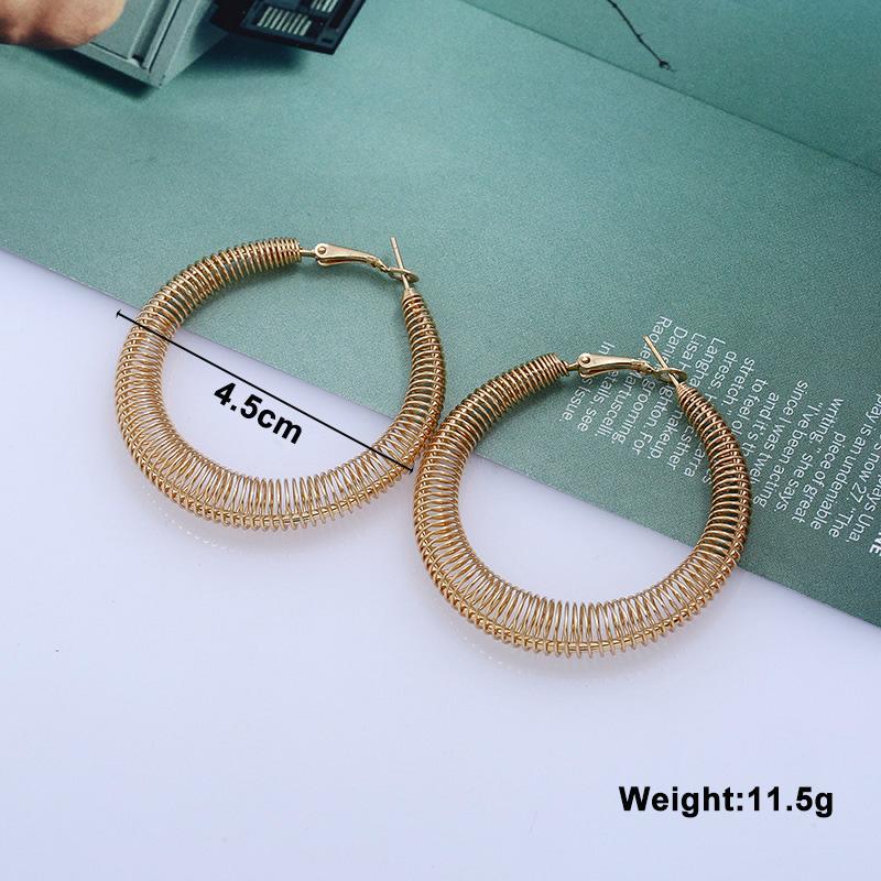 New European Exaggerated Dangle Earrings for Women Metal Geometric Statement Long Hanging Earrings Punk Personality Drop Earring
