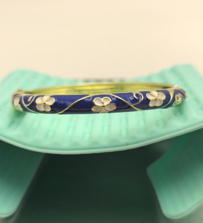Retro Chinese-Style Women's Enamel Drip Oil Alloy Bracelet