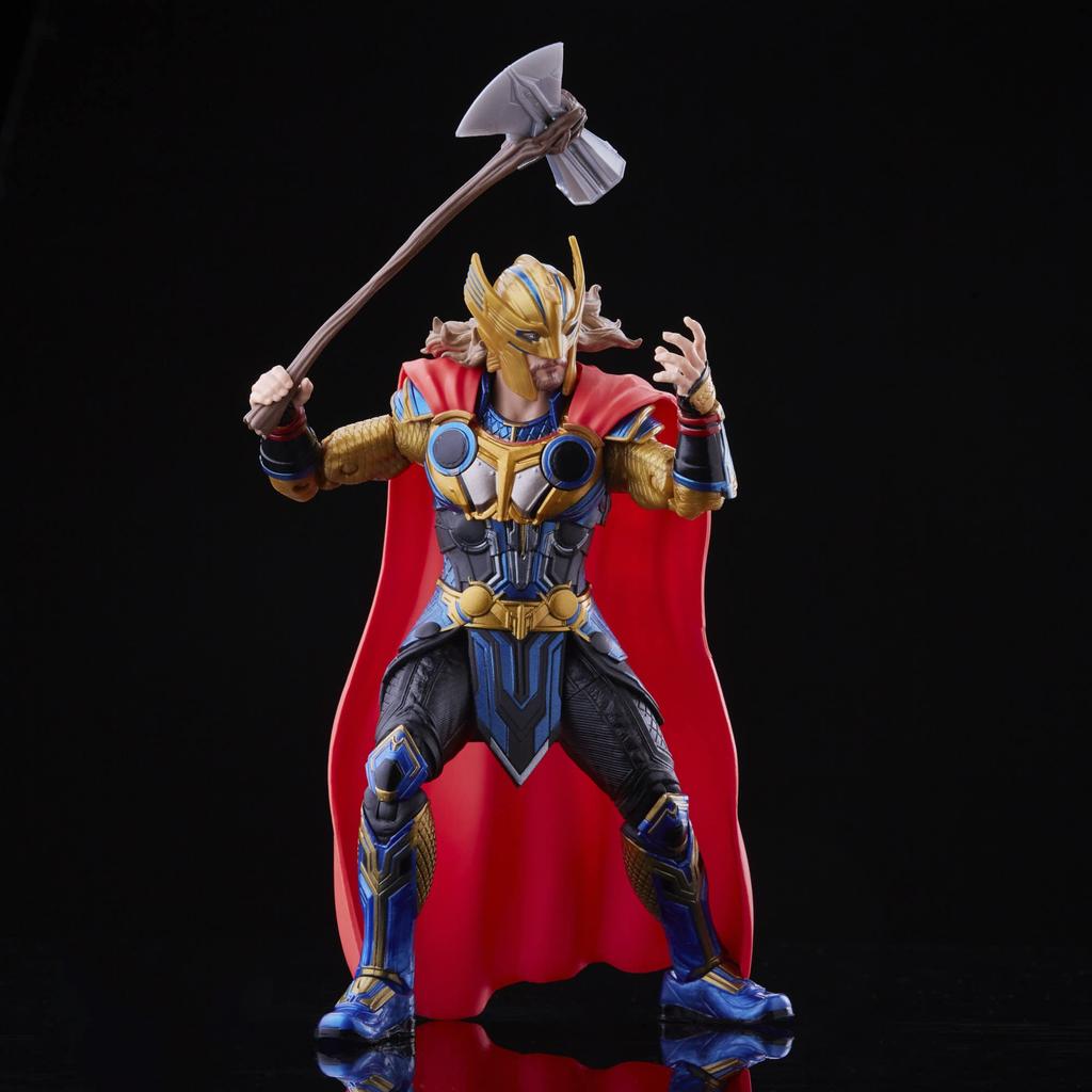 Hasbro Marvel Legends Series Thor: Love and Thunder Thor F1045 Authentic 6-inch (15cm) Action Figure with 3 Accessories