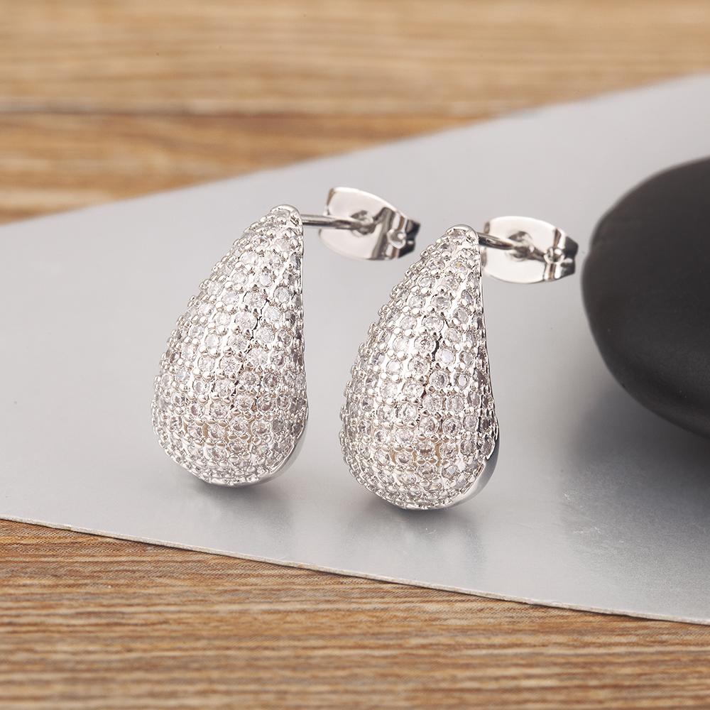 Nidin New Fashion Waterdrop Shape Delicate Stud Earrings For Women Pave Shiny Crystal Zircon Ear Jewelry Accessories Luxury Gift