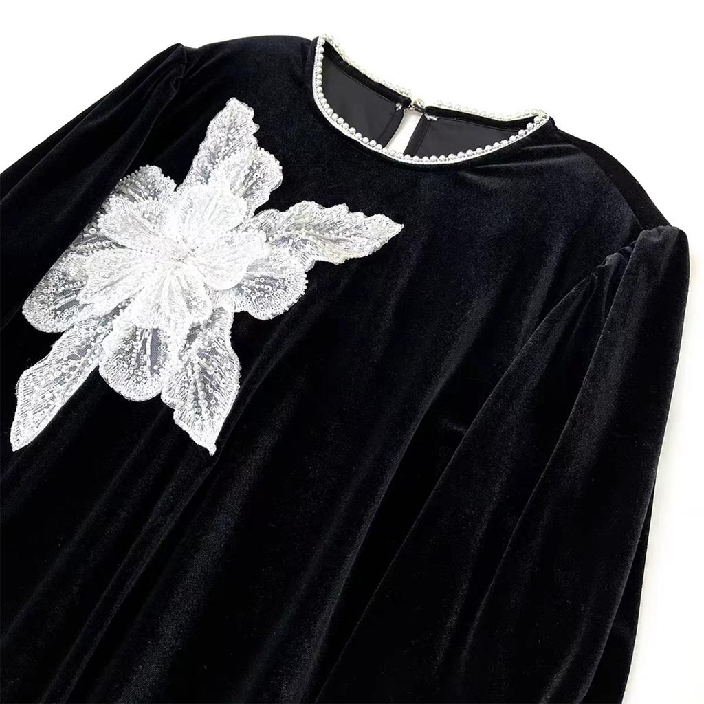 Eye-Catching Flower Fabric Applique Sequined Sewing On Patches for Wedding/ Evening Dress Clothing Patches