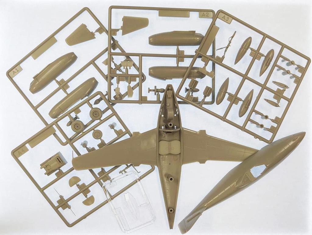 Doyusha 1/72 Messerschmitt Me262A-1a Plastic Model (Airplane)