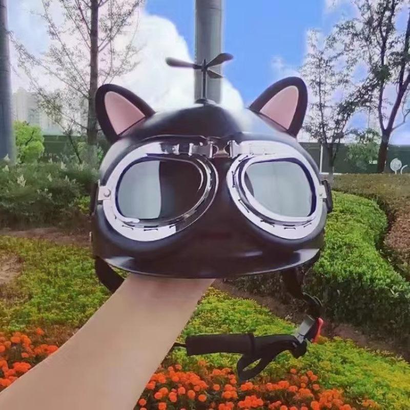 Summer Breathable Half Helmet for Electric Scooters & Motorcycles - Cute Design, 3C Certified for Men & Women