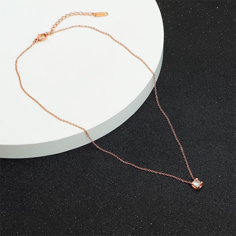 18k Rose Gold Minimalist Zircon Diamond Necklace for Women