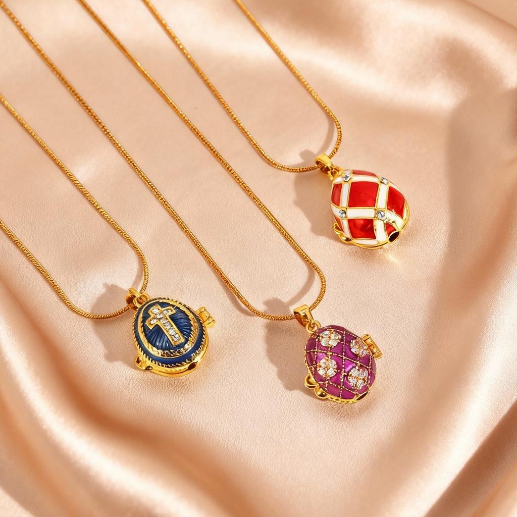 Vintage Enamel Colorful Easter Egg Pendant Necklace Eggshell Locket Openable Charm Necklace Fashion Jewelry Party Gift for Women