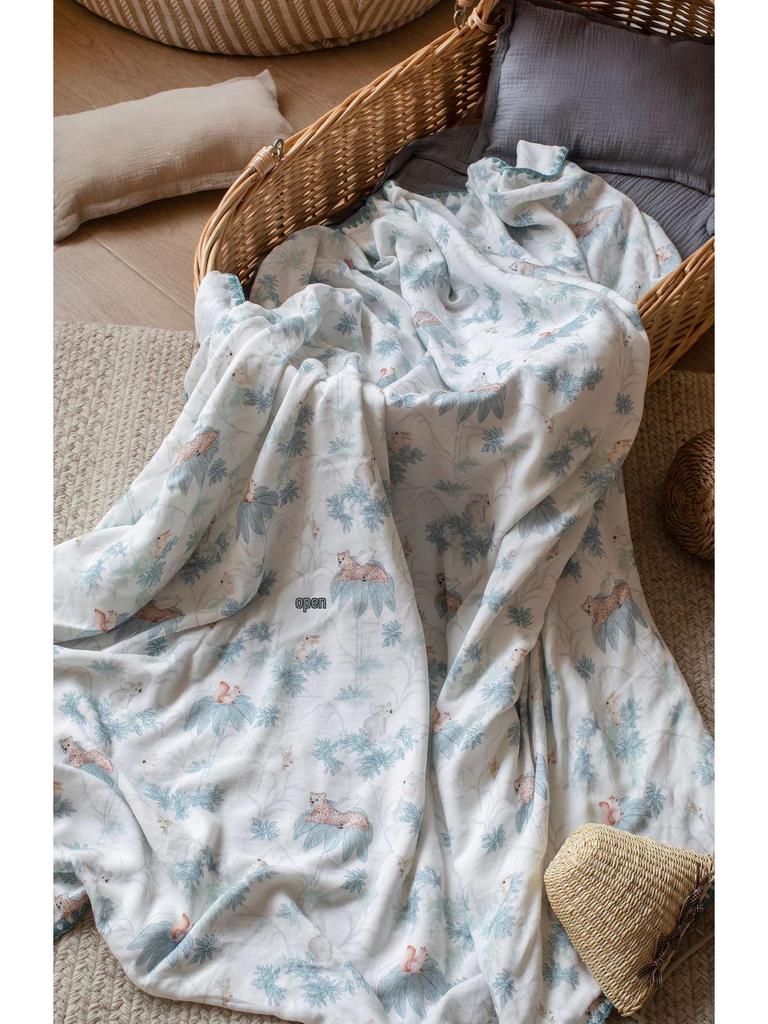 Summer Baby Bamboo 4-Layer Cool Quilt: Newborn Ice Silk Blanket for Naps & Air Conditioning.
