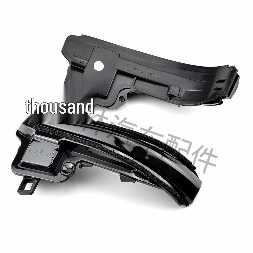 Sequential Turn Signal Light for Toyota RAV4 XA50, Venza, Highlander, and Tacoma Rearview Mirror