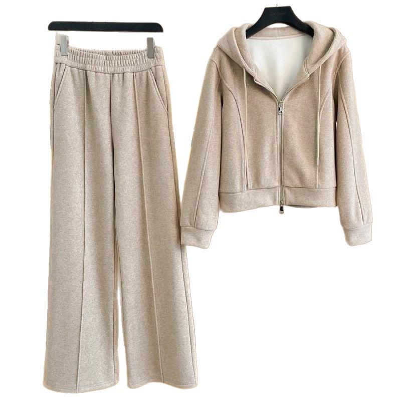 Women's Fleece-Lined Hooded Sweatshirt & Wide-Leg Pants Set - Slimming Casual Sportswear for Autumn/Winter 2025.