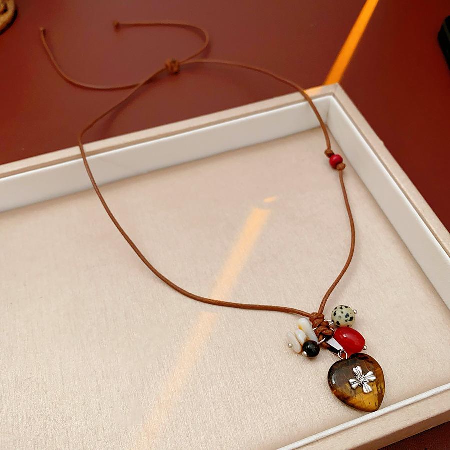 Vintage Ceramic Beaded Heart Pendant Necklace - Minimalist Luxury Clavicle Chain