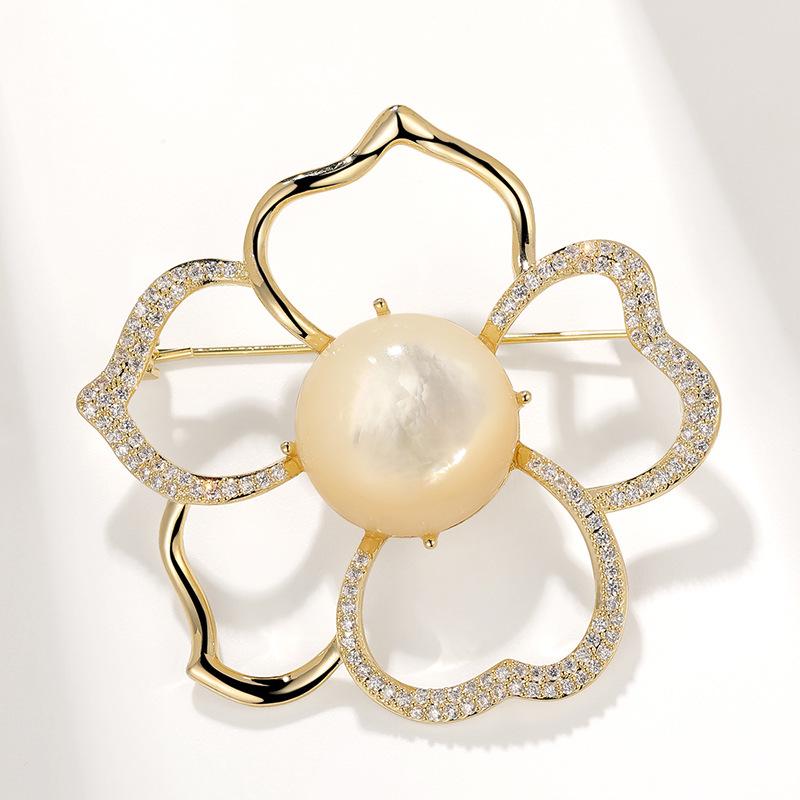 Bo Xin Yun Luxury Mother-of-Pearl Camellia Brooch with Zirconia – Elegant Pin and Coat Accessory