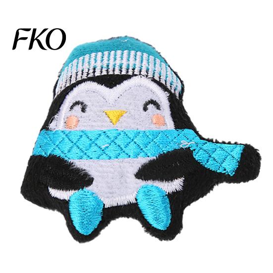 Plush Toys for Cats Christmas Catnip Toy, Santa Tree Snowman Penguin with Natural Catnip, Holiday Kicker Scratch-resistant Cat Toy Kitten