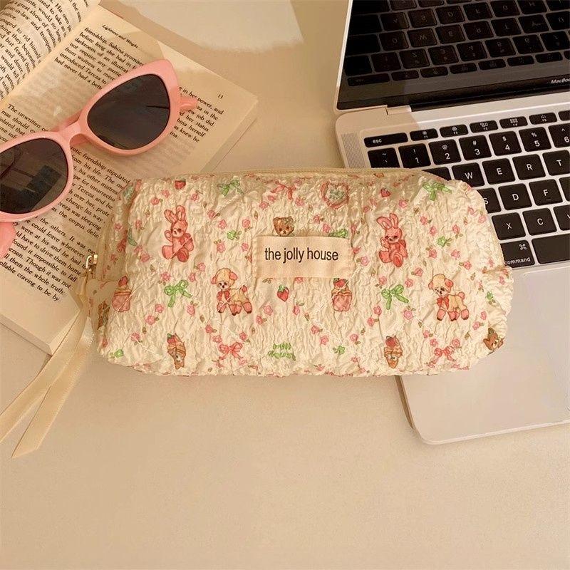 Pencil Case and Makeup Bag with A Textured Feel High Value Cute Large-capacity Ins Girlish Stationery Student Storage Bag