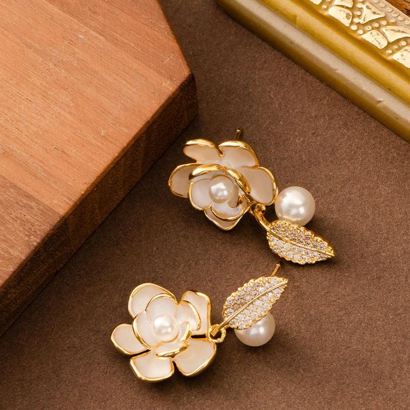 French fashion exquisite asymmetrical drop glaze inlaid pearl rose flower stud earrings women's high sense versatile temperament earrings
