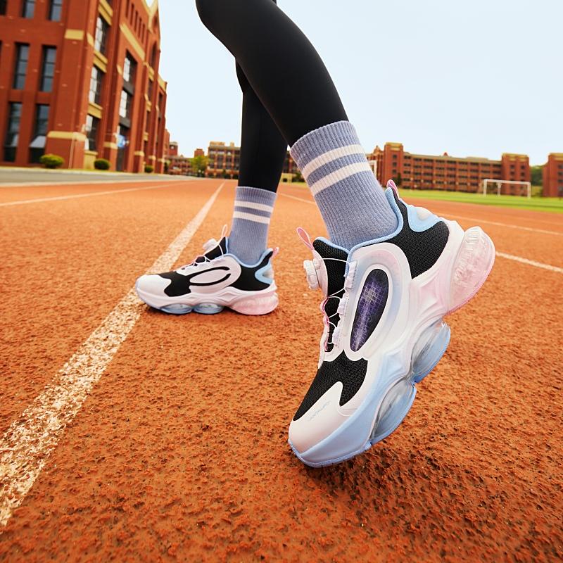 Anta Kids UFO 6.0 Trendy Versatile Air Cushion Shock Absorbing Durable Low Top Running Shoes Kids Sneaker Black White Blue 322435583-5