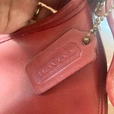 Coach Bucket-Style Shoulder Bag Red 9953 Vintage Leather Light signs use