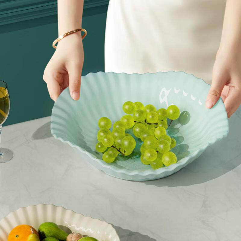 Light Luxury Petal Melamine Fruit and Snack Plate