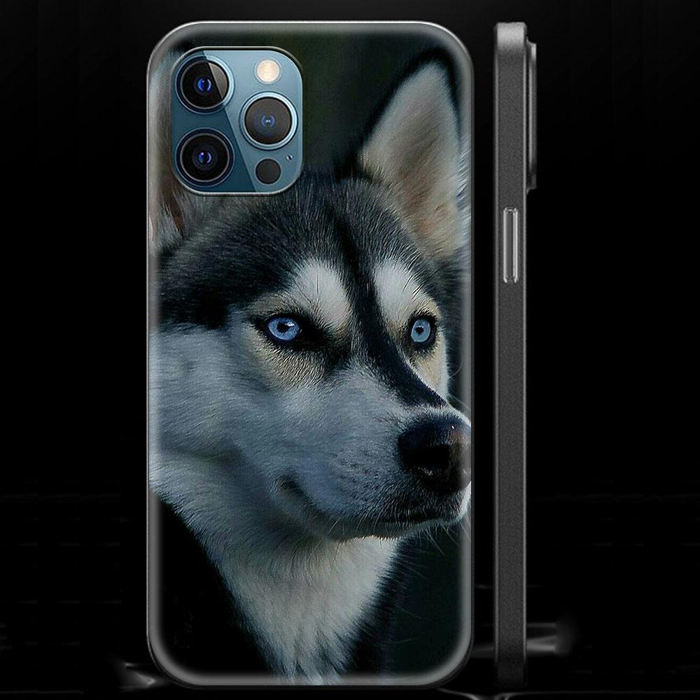 Alaskan Husky Dog Cute Puppy Luxury Phone Case For iPhone 13 15 14 12 11 Pro MAX XR X SE XS 7 8 Plus Silicone Black Matte Cover