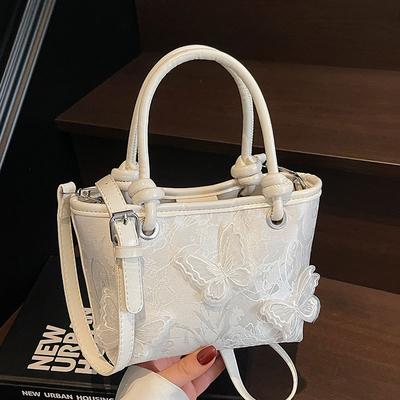 Popular New Chinese Embroidery Three-dimensional Butterfly Portable Bucket Bag Fashion Temperament Literary Sense Messenger Bag Woman