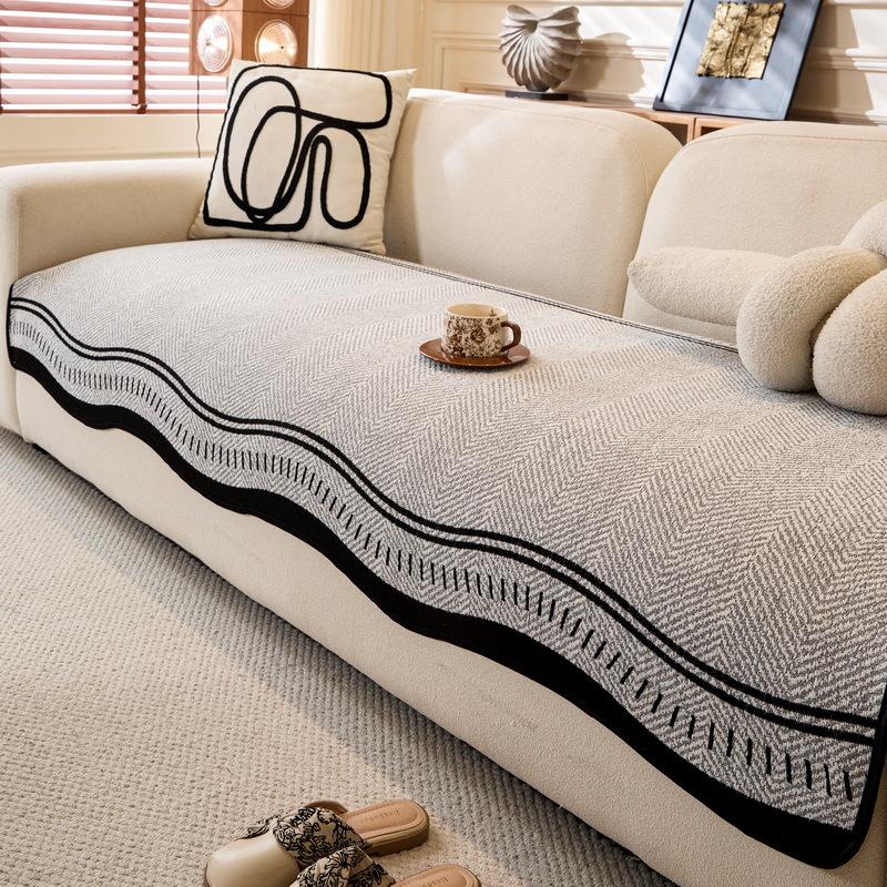 

Премиальная кожаная подушка для дивана Осень и зима Новая плюшевая цельная прямая Нескользящая подушка для сиденья Чехол для дивана 70*70cm