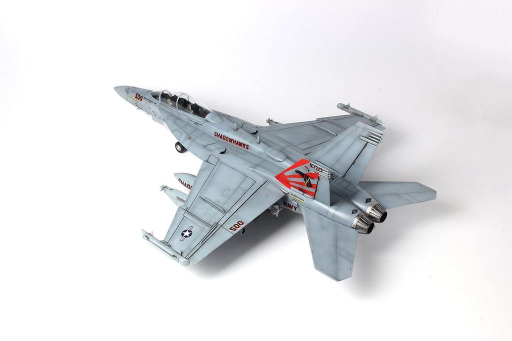 Aircraft Series US Navy Electronic Warfare Aircraft Growler Shadow Hawks Plastic Model Platz/Italeri 1/48 EA-18G VAQ-141 TPA-4