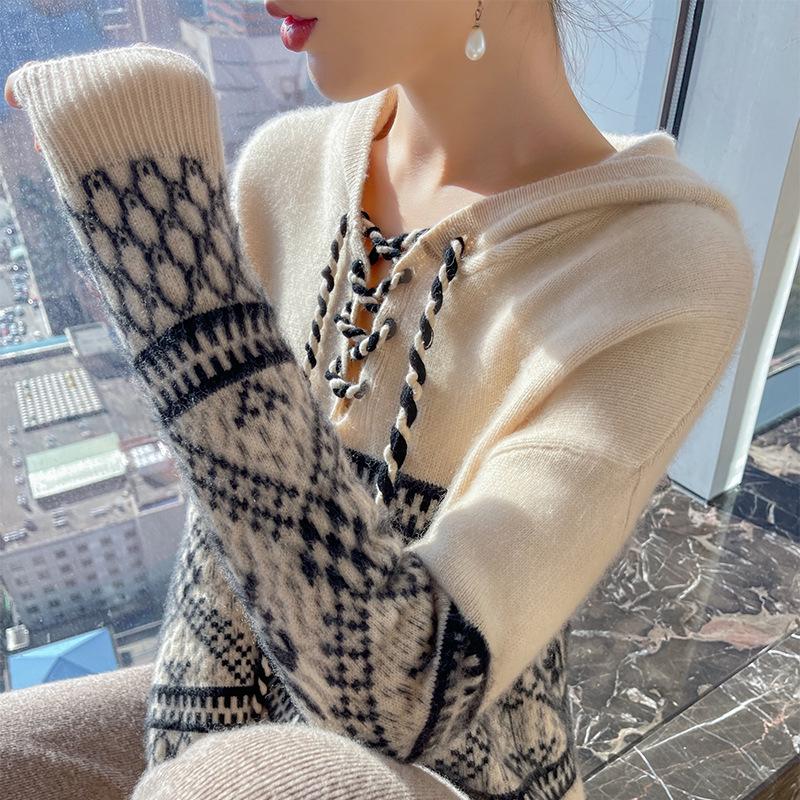 Women's 100% Pure Wool Color Block Hooded Pullover – Thickened Australian Knit Base Layer for Autumn/Winter