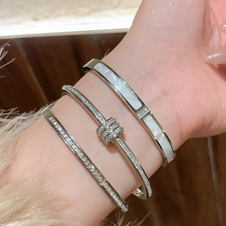 2024 Hot Trend Silver & Diamond Titanium Steel Bangle for Women