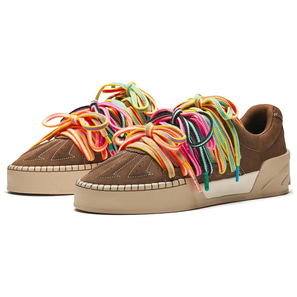 Anta Kai Hélà Brown