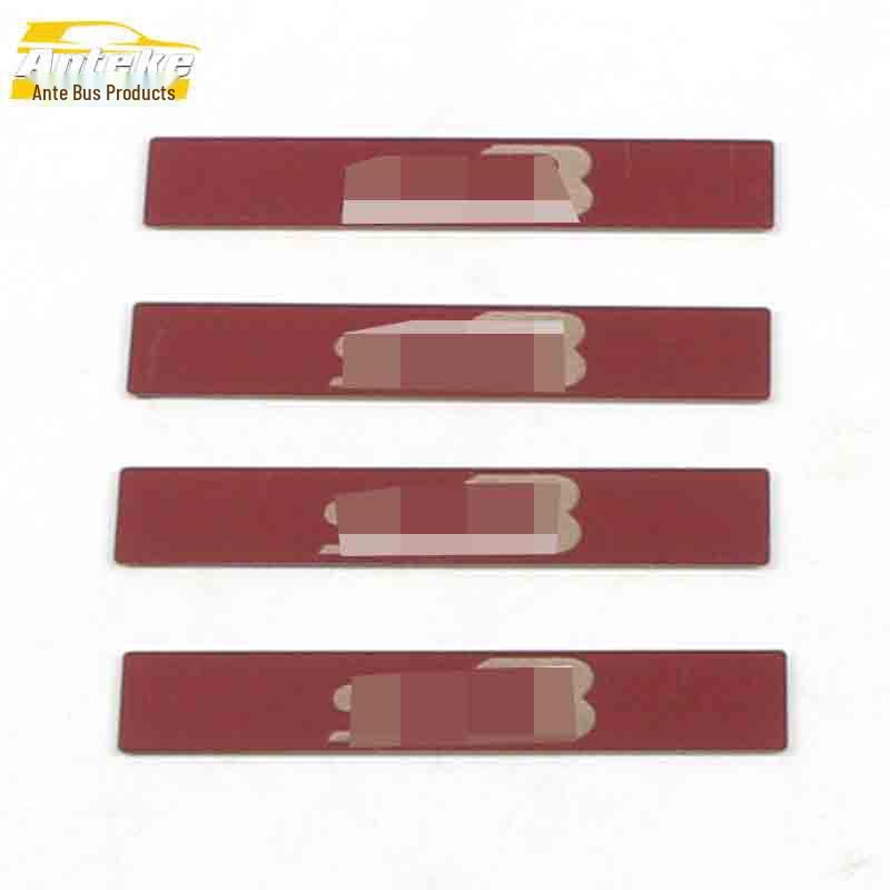 

Аксессуары для отделки порогов и бампера из нержавеющей стали Luxgen S3