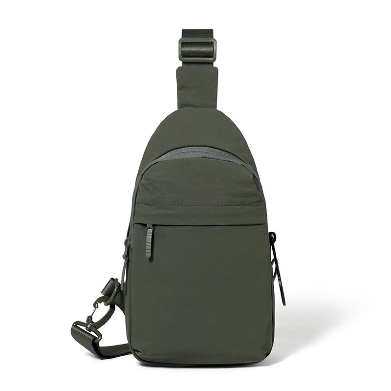 Outdoor Chest Bag Lightweight Large Capacity Shoulder Bag Commuter Crossbody Bag