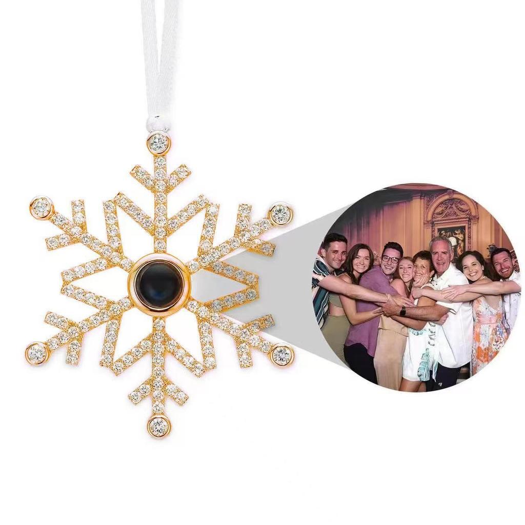 7mm Snowflake Projection Necklace with HD Color Photo and Text Pendant - European & American Christmas Gift.