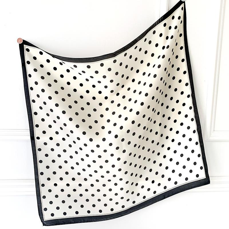 27.56in Bohemian Style Polka Dot Square Scarf For Women Spring/Summer Sun Protection Neckerchief Elegant Bandana For Decoration