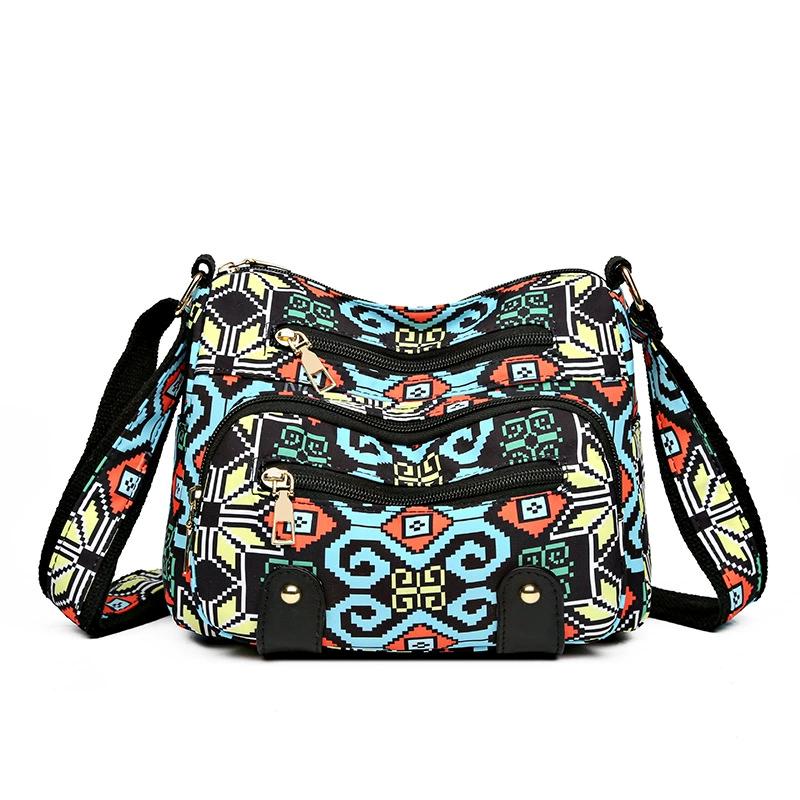 

Жіноча сумка середнього віку Сумка через плече Водонепроникна материнська сумка з оксфордської тканини Полотняна сумка через плече з принтом Багатошарова ділова сумка-гаманець 23x10x18cm чорний