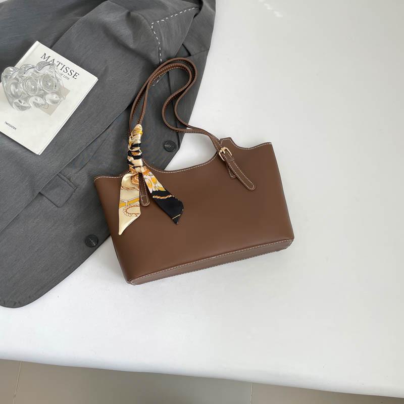 

New retro ribbon texture bucket bag large capacity tote bag high sense versatile women s bag underarm bag women