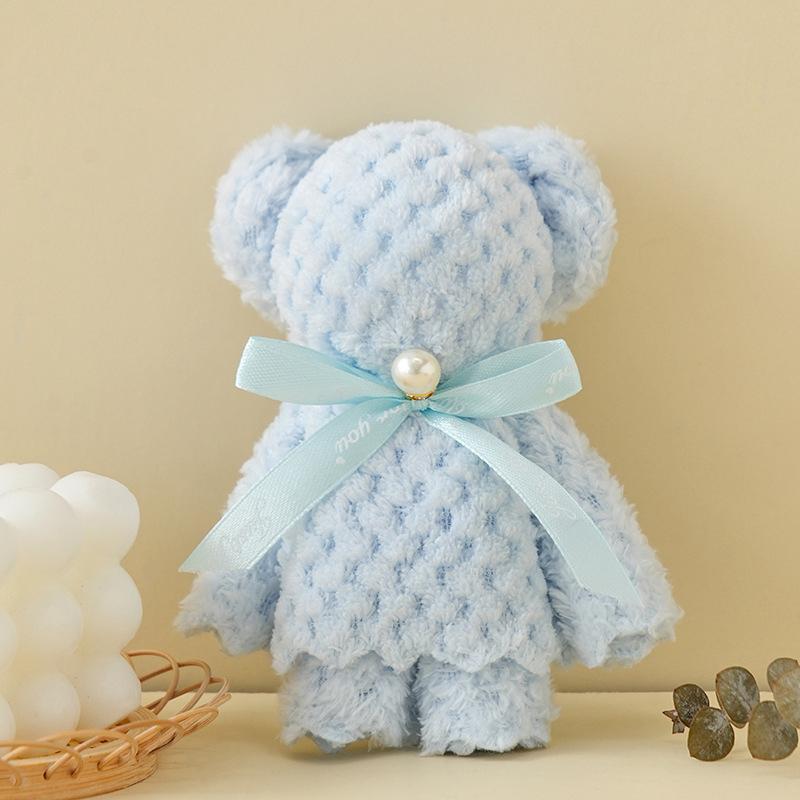 Luxury Velvet Bear Towel Plush Texture Kids Hand Towel Soft Absorbent for Hotel Guest Bathroom Use