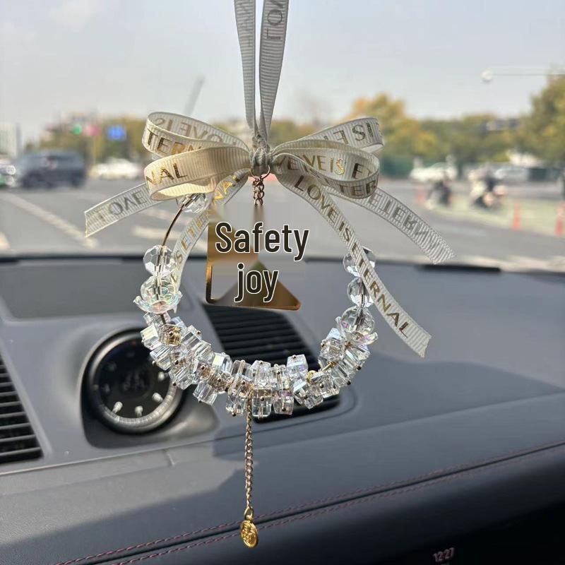

Кристальный шарм феи ручной работы: Элегантное украшение для безопасности и радости в автомобиле