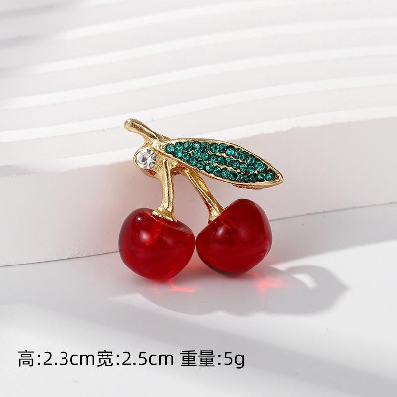 Alloy pearl fruit brooch grape cherry rhinestone oil drop brooch pineapple durian lotus brooch factory direct sales