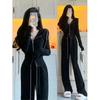Early Autumn Goddess-style Slimming Mini Fashion Sportswear Set for Women (two Pieces) with Playful and Lively Style