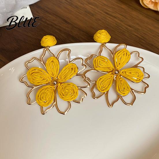 Long Earrings 1 Pair Women Drop Flower-Shaped Sweet Stud Delicate