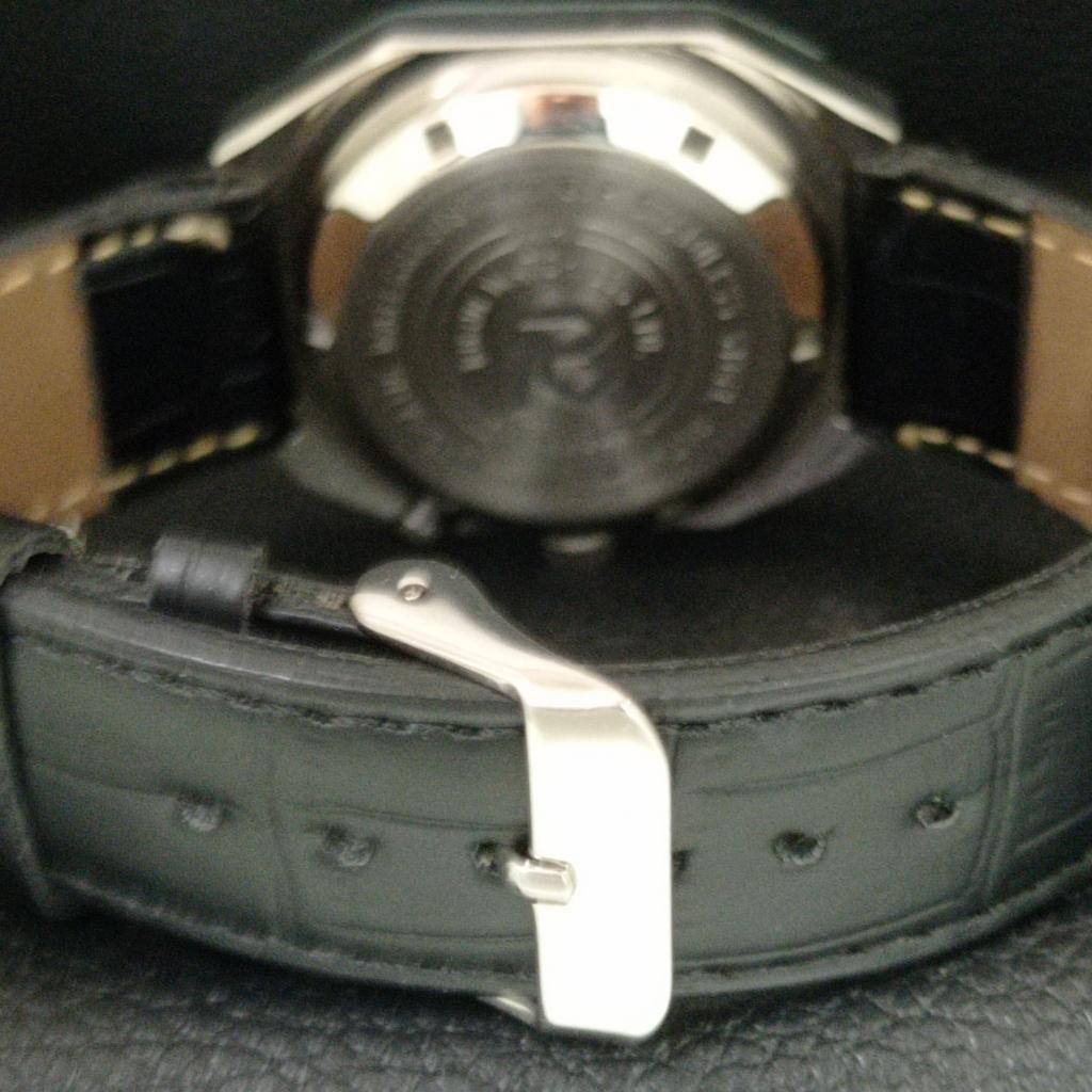 VINTAGE RICOH R31 AUTOMATIC JAPAN MENS ORIGINAL DIAL WATCH a704758-1