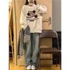 Women's Heavyweight Crewneck Sweatshirt, Petite Fit, Retro Style, Hoodless, White/Gray, Suitable for Spring, Autumn, and Winter.