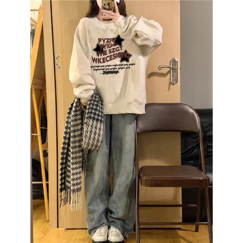 Women's Heavyweight Crewneck Sweatshirt, Petite Fit, Retro Style, Hoodless, White/Gray, Suitable for Spring, Autumn, and Winter.